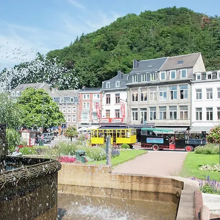 Beautiful With Garden Near Forest In Ardennes 스파