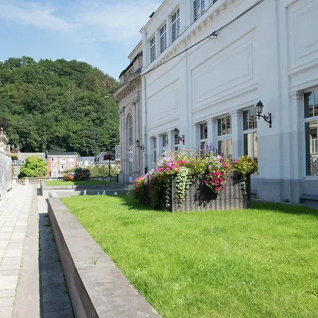 Beautiful With Garden Near Forest In Ardennes 아파트