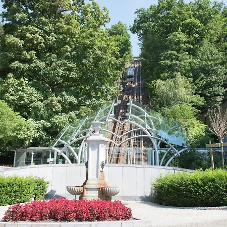 Beautiful With Garden Near Forest In Ardennes * 스파